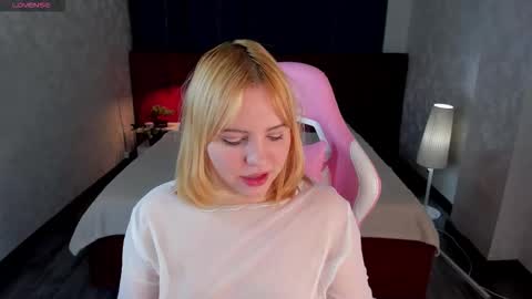 mon1ca_jones online show from November 2025 09:04:02 AM