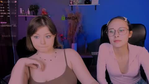 Mona  online show from October 2025 07:14:01 PM