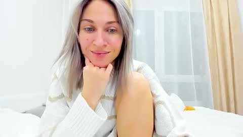 Mona online show from February 2025 09:50:02 PM