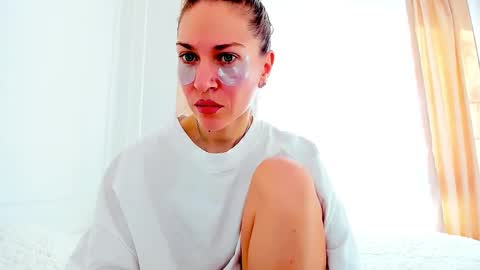 Mona online show from February 2025 06:28:01 AM