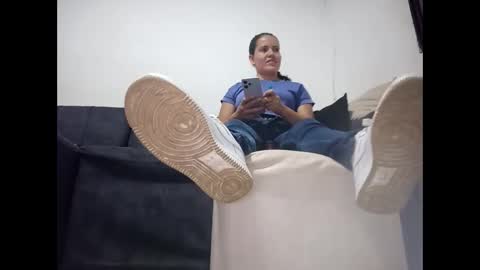 monaa_paloma online show from April 2026 11:53:02 PM