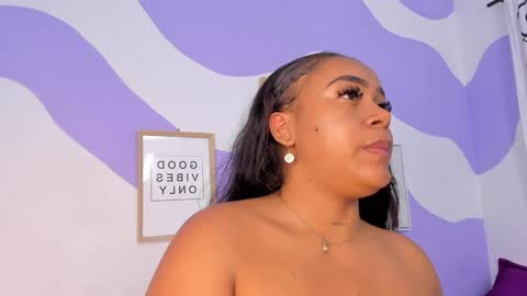 Snapshot of monaaxxx_ chatting on December 2024 08:29:01 PM MONAAXXX online show from December 2024 08:29:01 PM
