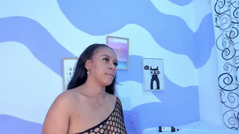 Snapshot of monaaxxx_ chatting on March 2025 12:09:01 PM MONAAXXX online show from March 2025 12:09:01 PM