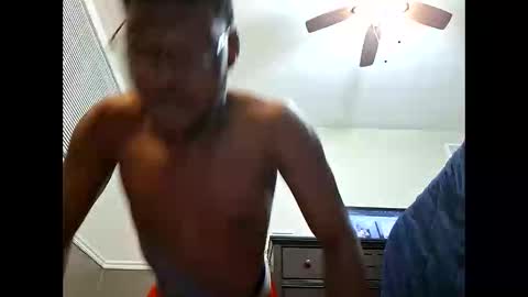 moneyboysaveg548 online show from February 2026 12:48:01 AM