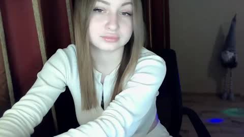 Snapshot of monica_211 chatting on February 2025 05:40:01 PM monica_211 online show from February 2025 05:40:01 PM