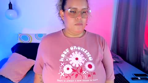 Snapshot of monica_bbw_ chatting on January 2025 11:13:01 PM aleja independent model online show from January 2025 11:13:01 PM