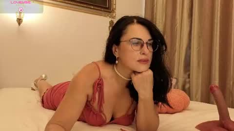 monicaluxxx online show from July 2026 01:25:01 PM