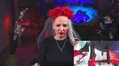 Monika online show from January 2025 01:35:02 PM