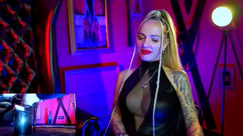 Monika online show from February 2026 10:51:02 AM