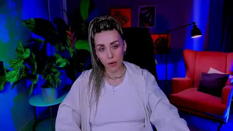 Snapshot of monicariley chatting on April 2026 11:08:02 AM monicariley online show from April 2026 11:08:02 AM