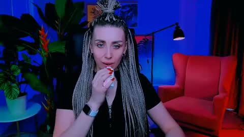 Snapshot of monicariley chatting on May 2026 10:55:01 AM monicariley online show from May 2026 10:55:01 AM