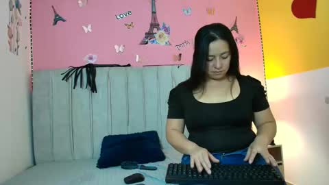 monickhot303av online show from March 2025 04:54:02 AM