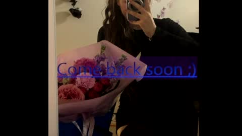 Snapshot of monika_youu chatting on May 2026 08:08:02 AM Monika online show from May 2026 08:08:02 AM