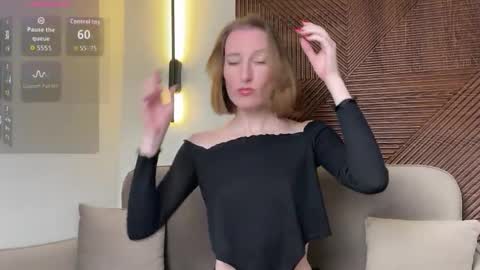 MonikaBos online show from March 2026 09:32:01 PM