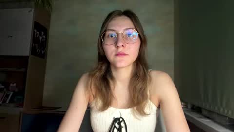 Snapshot of monikakotts chatting on July 2026 07:07:02 PM Mia online show from July 2026 07:07:02 PM