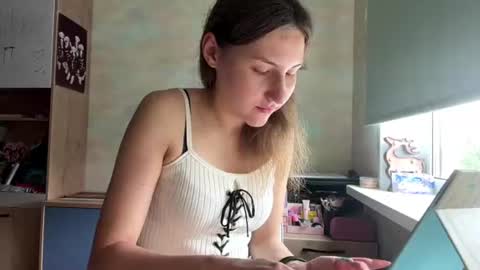 Snapshot of monikakotts chatting on July 2026 06:50:01 AM Mia online show from July 2026 06:50:01 AM