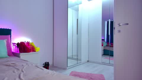 Snapshot of moniquebliss chatting on May 2026 11:15:01 AM moniquebliss online show from May 2026 11:15:01 AM