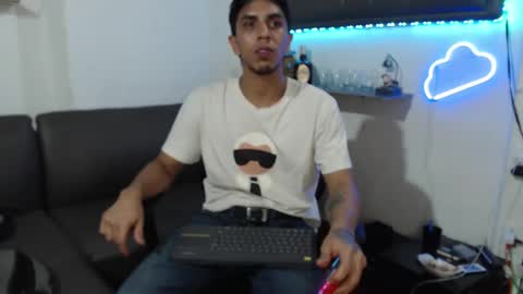 Snapshot of monkey_uchiha77 chatting on February 2025 09:34:02 AM simon dice online show from February 2025 09:34:02 AM