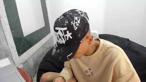 monkeyd_66 online show from February 2025 11:50:02 AM