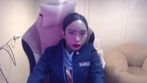 ELYSE A SIMPLE GIRL online show from February 2025 08:02:02 AM