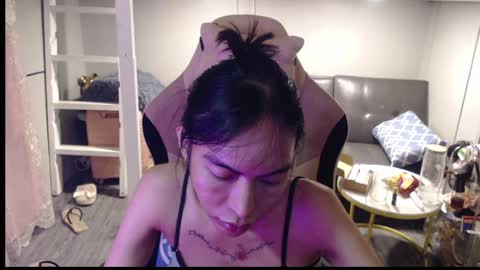 ELYSE A SIMPLE GIRL online show from April 2026 12:29:02 PM