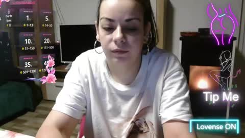 Monse online show from March 2025 05:36:02 PM
