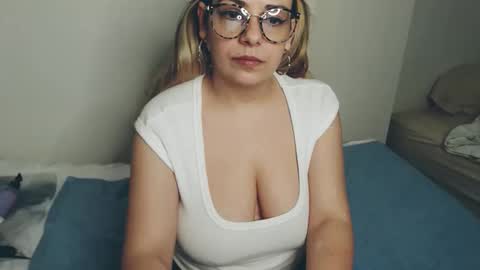 Monse online show from February 2026 09:11:02 PM