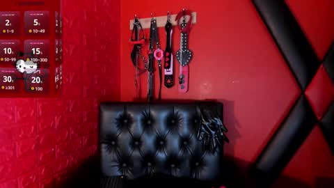 Monttserratt online show from February 2026 07:24:02 PM