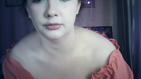 Snapshot of moodiemira chatting on June 2026 05:50:01 PM moodiemira online show from June 2026 05:50:01 PM