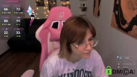 Katrin online show from November 2025 09:25:02 PM