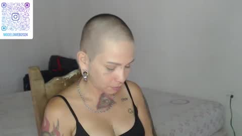 Luna online show from January 2025 09:33:01 PM