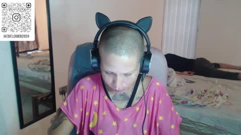 Luna online show from March 2025 03:35:01 PM