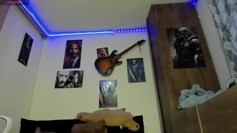 Luna online show from March 2026 11:08:01 PM