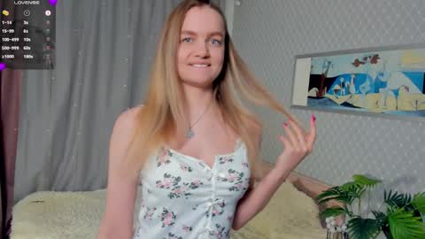 moon_puzzles online show from November 2025 07:48:02 PM