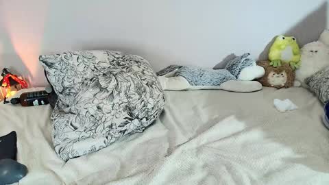 Alice online show from December 2024 12:19:02 PM