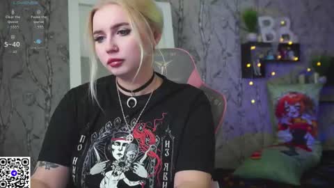 Emilia online show from December 2025 10:46:01 AM