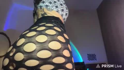 Snapshot of mooncinna chatting on October 2025 09:34:02 PM Cinna online show from October 2025 09:34:02 PM