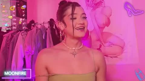 Snapshot of moonfiredance chatting on October 2025 03:01:01 PM Nicky online show from October 2025 03:01:01 PM