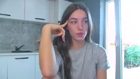Snapshot of moonligt_iris chatting on June 2026 04:34:02 AM moonligt_iris online show from June 2026 04:34:02 AM