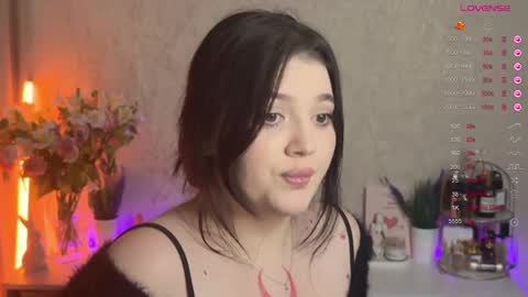 Snapshot of moonrenata chatting on February 2025 01:02:02 AM Ri online show from February 2025 01:02:02 AM