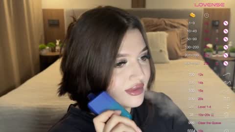 Snapshot of moonrenata chatting on October 2025 07:48:02 PM Ri online show from October 2025 07:48:02 PM
