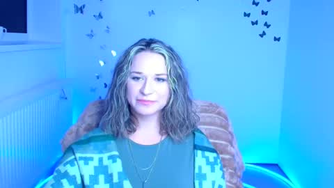 Susanna online show from February 2026 01:05:02 PM