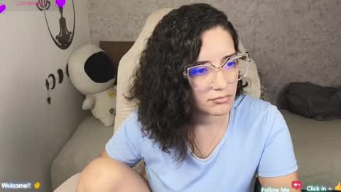 Moon Woman online show from January 2025 05:56:01 AM