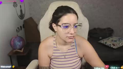 Moon Woman online show from February 2025 03:34:02 AM