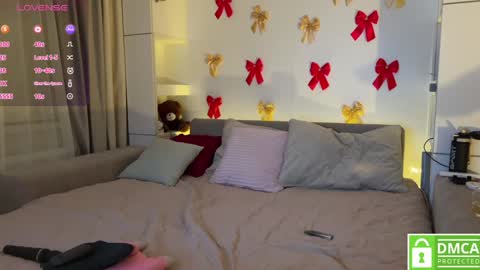 Snapshot of moorekatty chatting on January 2025 12:48:02 AM Please call my Kattypvt 60 tk in minut open Free Lovense control in pvt online show from January 2025 12:48:02 AM