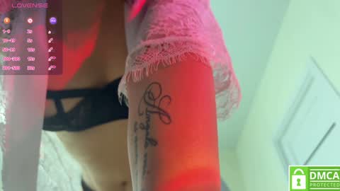 Snapshot of moorekatty chatting on February 2025 12:25:02 AM Please call my Kattypvt 60 tk in minut open Free Lovense control in pvt online show from February 2025 12:25:02 AM