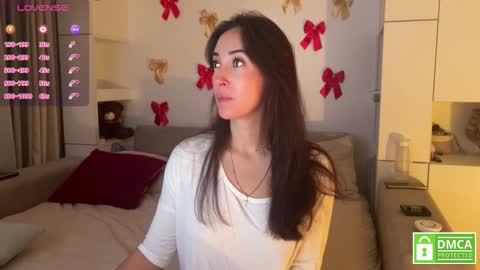 Snapshot of moorekatty chatting on September 2025 12:43:01 AM Please call my Kattypvt 60 tk in minut open Free Lovense control in pvt online show from September 2025 12:43:01 AM