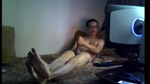 Snapshot of moovurey16 chatting on June 2026 01:27:01 AM Alex online show from June 2026 01:27:01 AM
