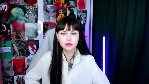 Snapshot of morana_batt chatting on September 2025 01:53:02 AM Morana online show from September 2025 01:53:02 AM