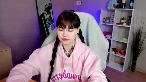 Snapshot of morana_batt chatting on October 2025 02:00:01 AM Morana online show from October 2025 02:00:01 AM